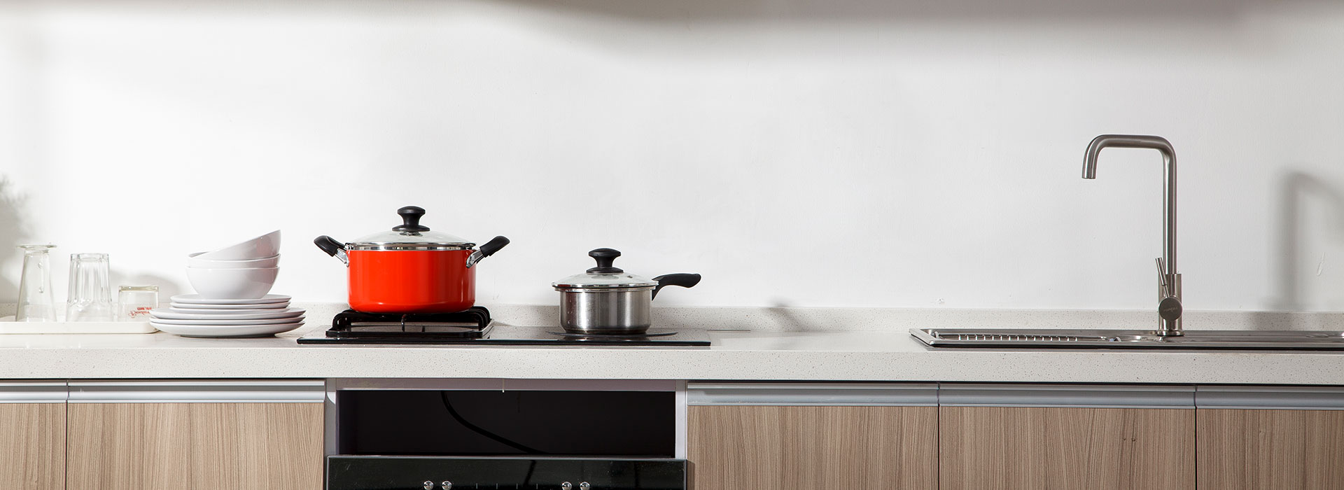 芬尼空气能热水器的铂金型300Lplus厨房免费冷气
